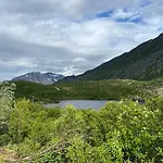 度假居 Bestefarhuset Hakkstabben