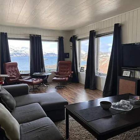 Bestefarhuset * Hakkstabben