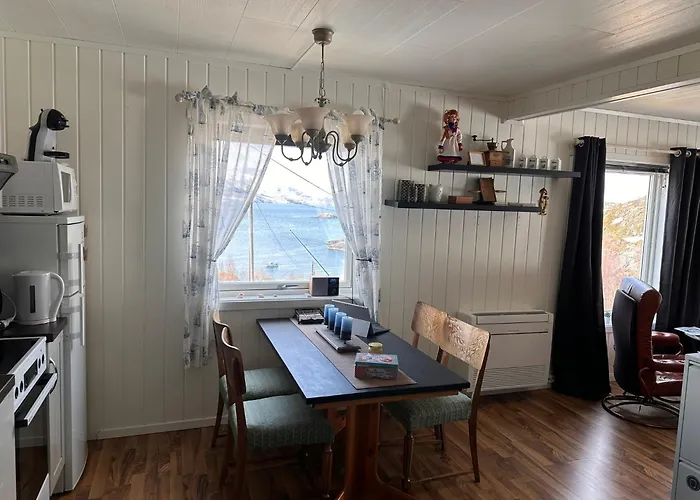 別荘 Bestefarhuset *