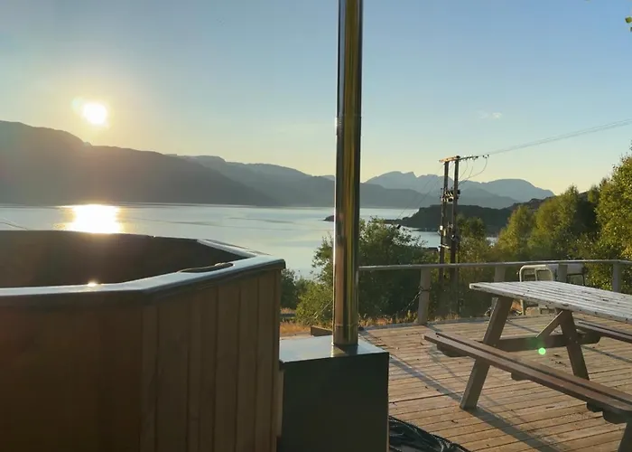 Bestefarhuset 別荘 Hakkstabben